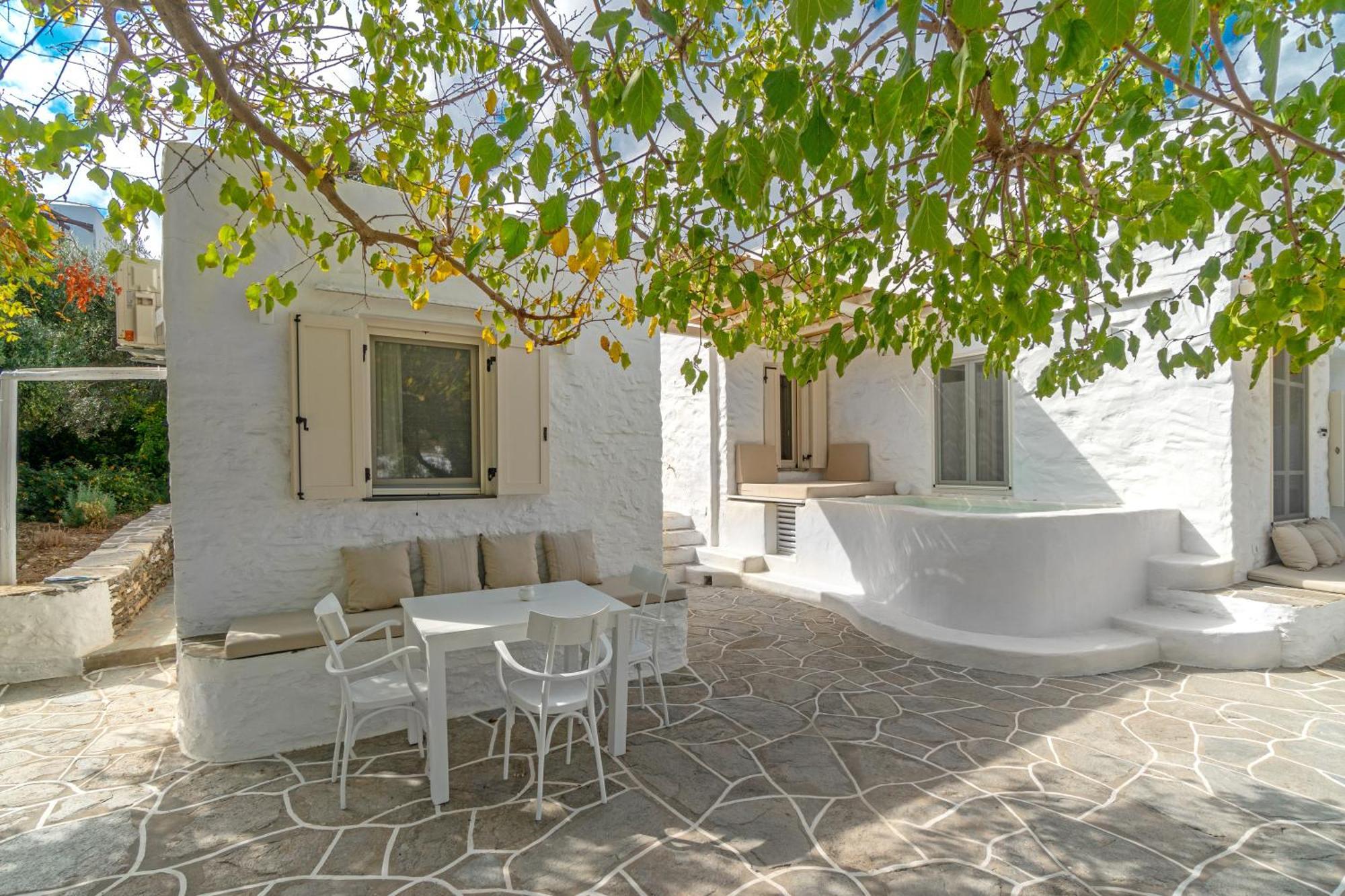 Rabagas Luxury - In The Heart Of Sifnos Holiday home *